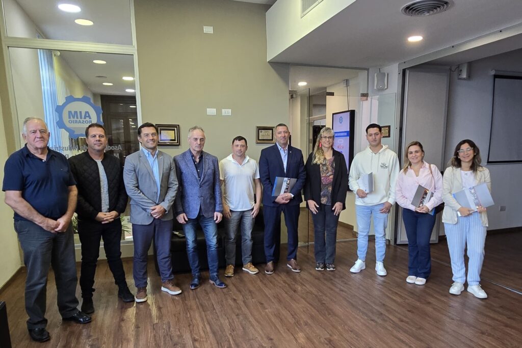 Primer desayuno empresarial del 2025