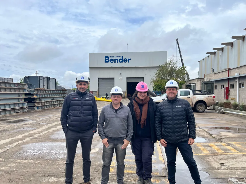 AIM Rosario visitó Industrias Bender, empresa metalúrgica vinculada a Vaca Muerta